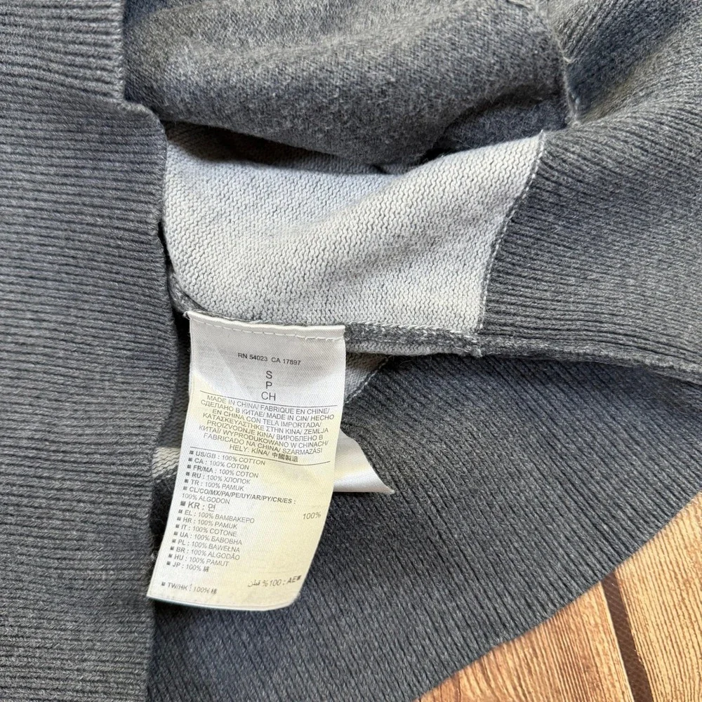 Banana Republic item good